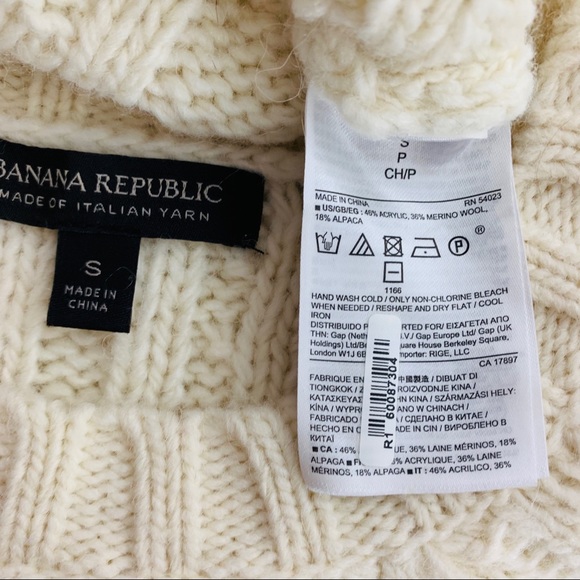 Banana Republic/Cream Crochet Fringed Alpaca Wool - Picture 7 of 8